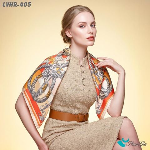 Khăn Lụa Vuông Hera 90*90Cm 2 Mặt Cao Cấp Hoạ Tiết Huy Hiệu Kỵ Sĩ Màu Cam Phối Đỏ Sang Trọng (LVHR405)