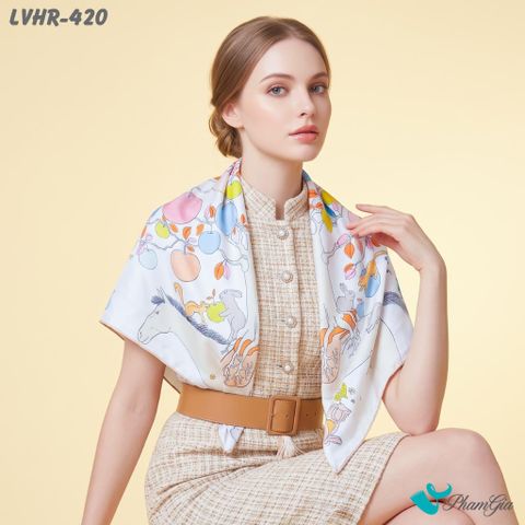 Khăn Lụa Vuông Hera 90*90Cm 2 Mặt Cao Cấp Hoạ Tiết Ngựa Trắng Vườn Táo Màu Đa Sắc Trẻ Trung (LVHR420)