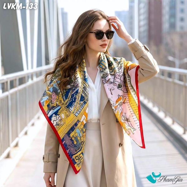 Khăn Lụa Vuông 90*90Cm Họa Tiết La Mã Cổ Điển Viền Cam (LVKM133)