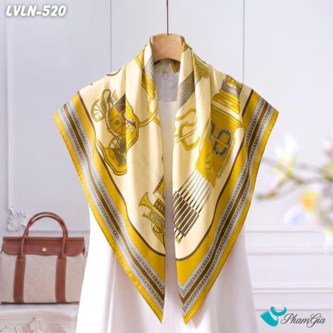 Khăn Lụa Vuông Luna 90X90Cm Họa Tiết Mã Cụ Săn Bắn Hoàng Gia Màu Vàng Sang Trọng (LVLN520)