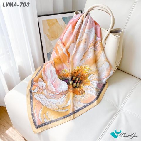Khăn Lụa Vuông Mia 70*70Cm Họa Tiết Chi Mẫu Đơn Màu Cam Apricot (LVMA703)