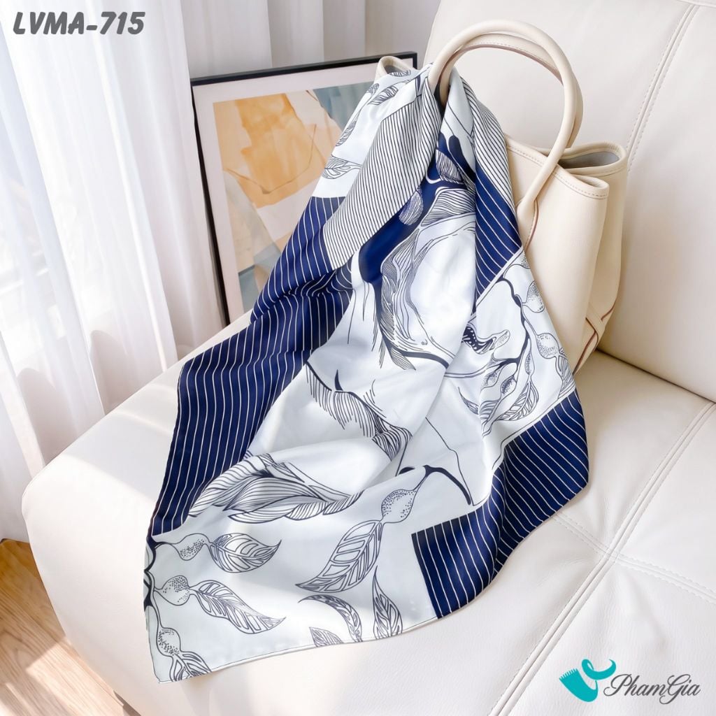 Khăn Lụa Vuông Mia 70*70Cm Họa Tiết Lá Kẻ Sọc Màu Xanh Navy (LVMA715)