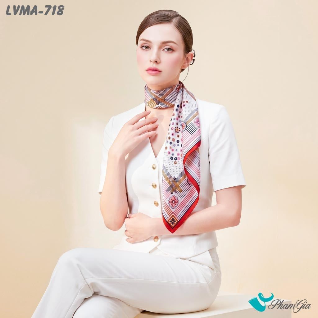 Khăn Lụa Vuông Mia 70*70Cm Họa Tiết Retro Phối Kẻ Sọc Màu Đỏ Ruby (LVMA718)