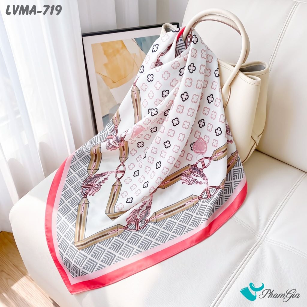 Khăn Lụa Vuông Mia 70*70Cm Họa Tiết Monogram Phối Dây Màu Hồng San Hô (LVMA719)