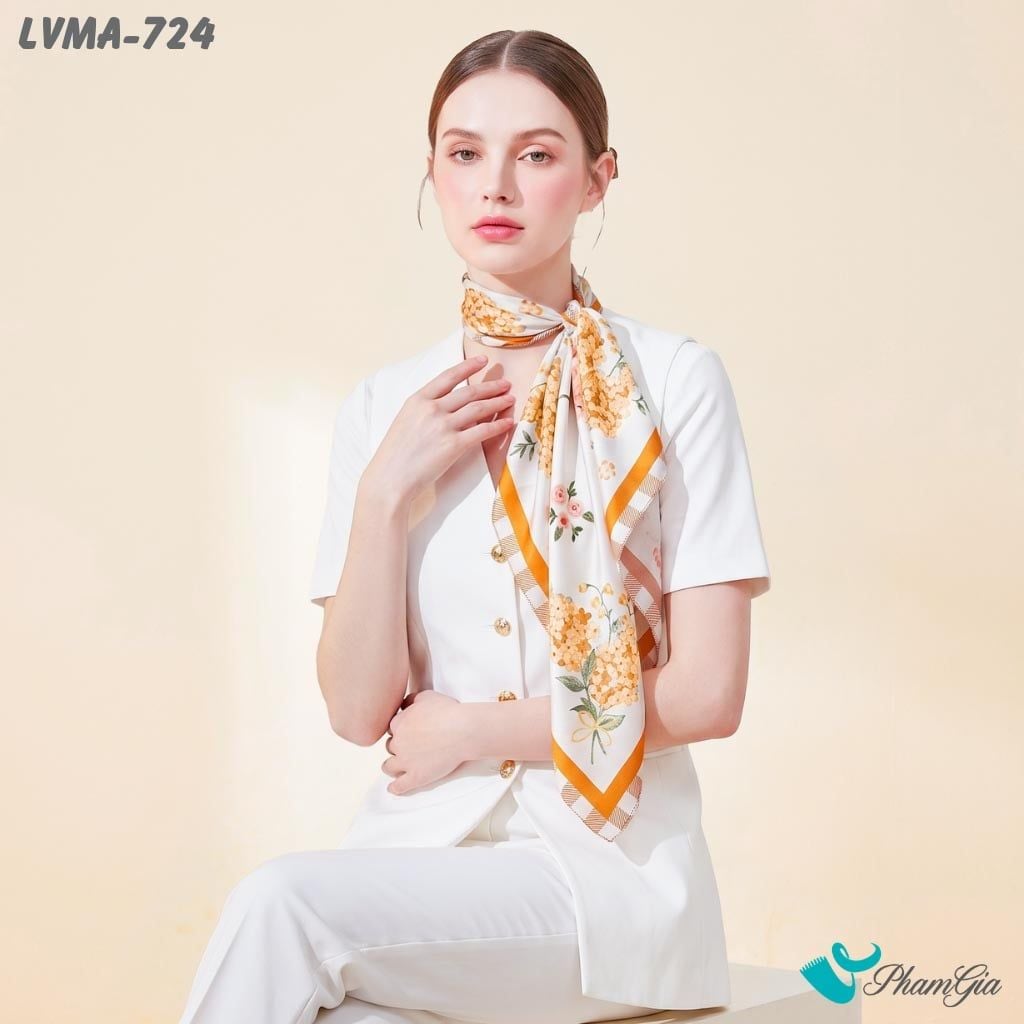 Khăn Lụa Vuông Mia 70*70Cm Họa Tiết Hoa Phối Viền Gingham Màu Cam Đào (LVMA724)