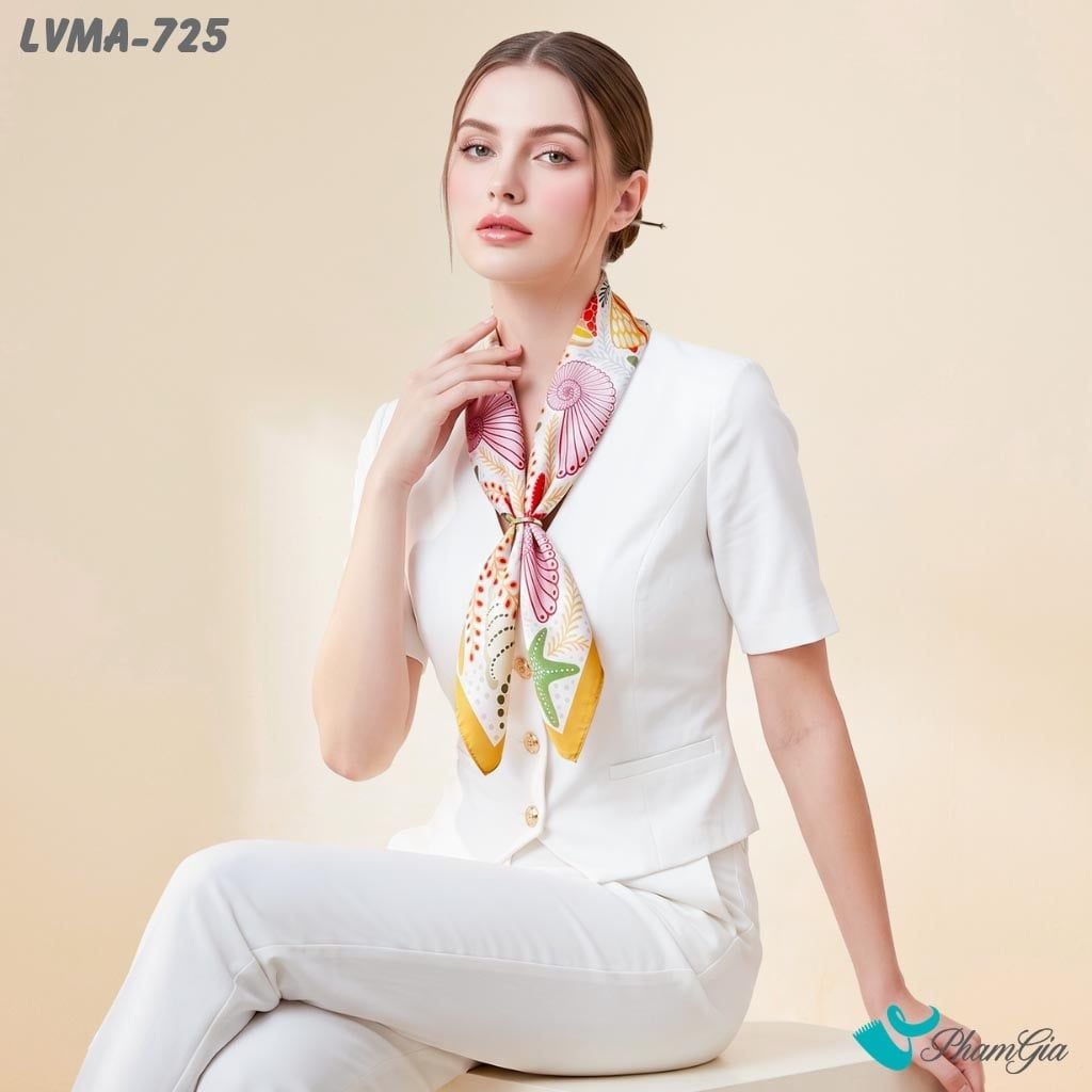 Khăn Lụa Vuông Mia 70*70Cm Họa Tiết Sinh Vật Biển Màu Vàng Sáng (LVMA725)