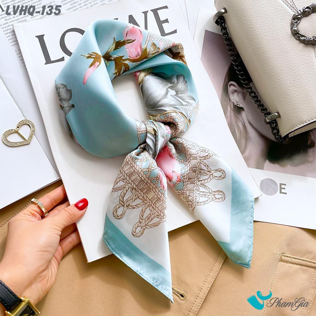 Khăn Lụa Vuông 70*70Cm Phong Cách Hàn Quốc Họa Tiết Hoa Mộc Lan Phối Nền Xanh Ngọc Bích (LVHQ135)