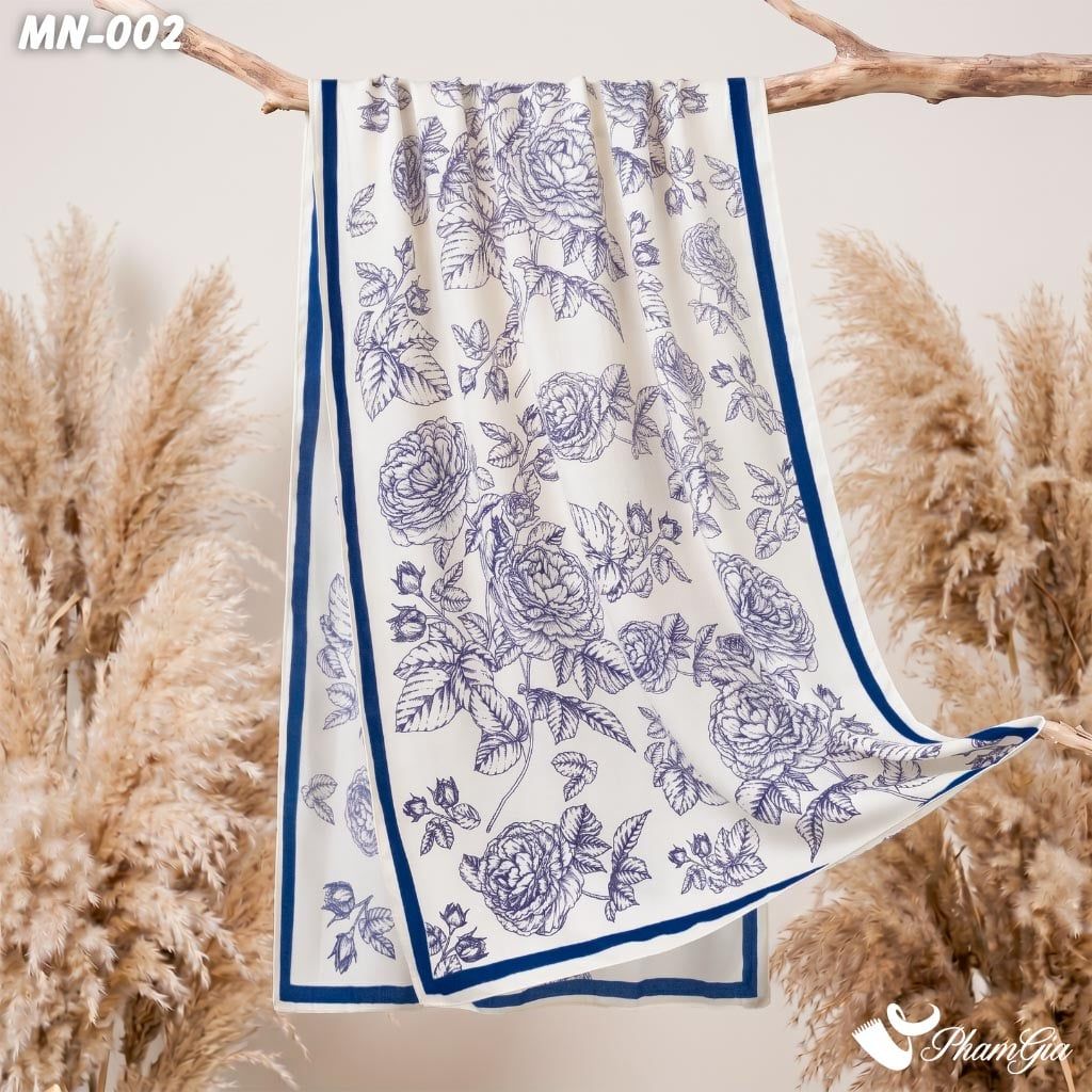 Khăn Choàng Mộc Nhiên Họa Tiết Hoa Hồng Màu Xanh Navy Cổ Điển (MN002)