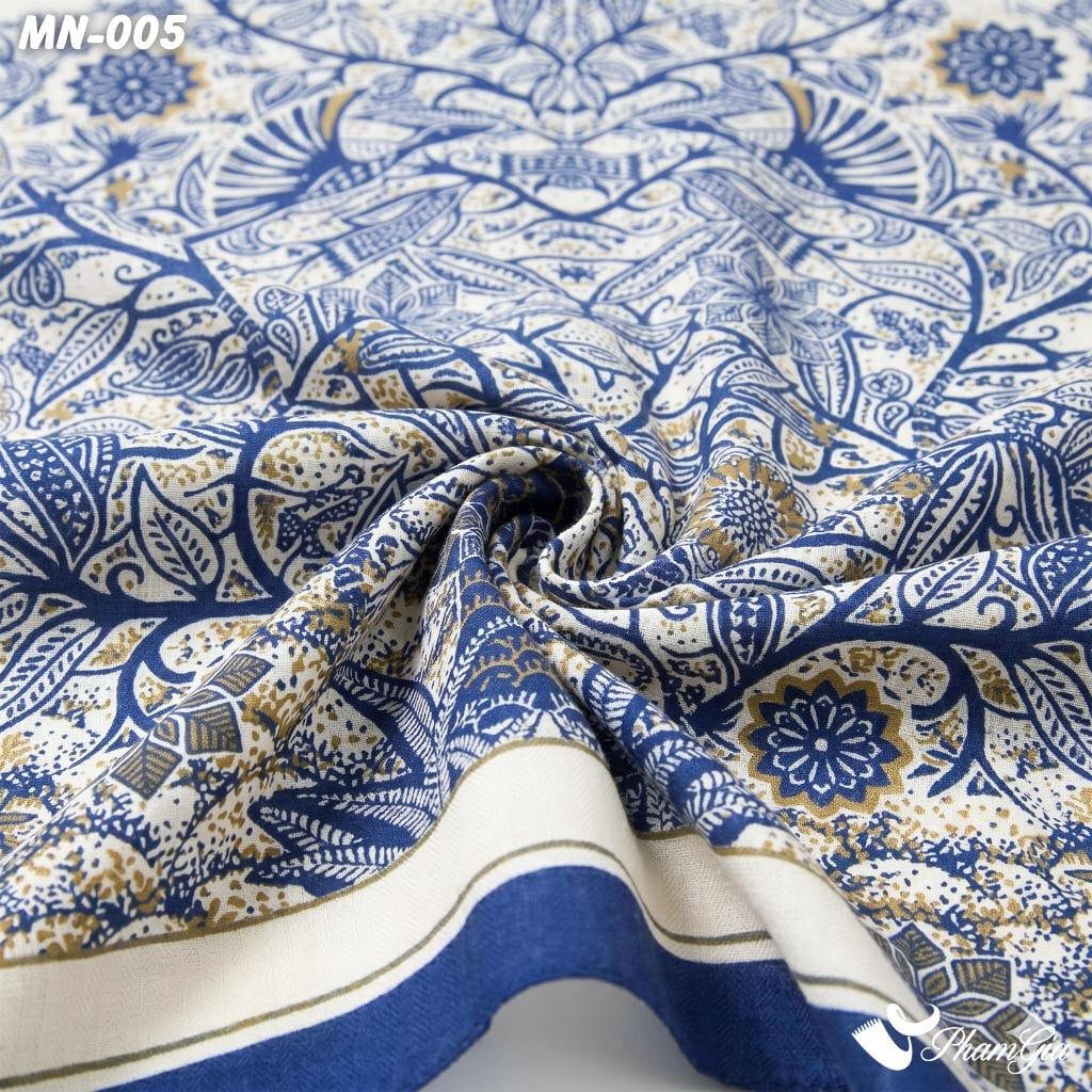 Khăn Choàng Mộc Nhiên Họa Tiết Cây Đời Màu Xanh Indigo Cổ Điển (MN005)