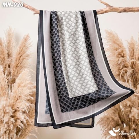 Khăn Choàng Mộc Nhiên Họa Tiết Mắt Xích Retro Phối Màu Trắng & Đen Hiện Đại (MN020)