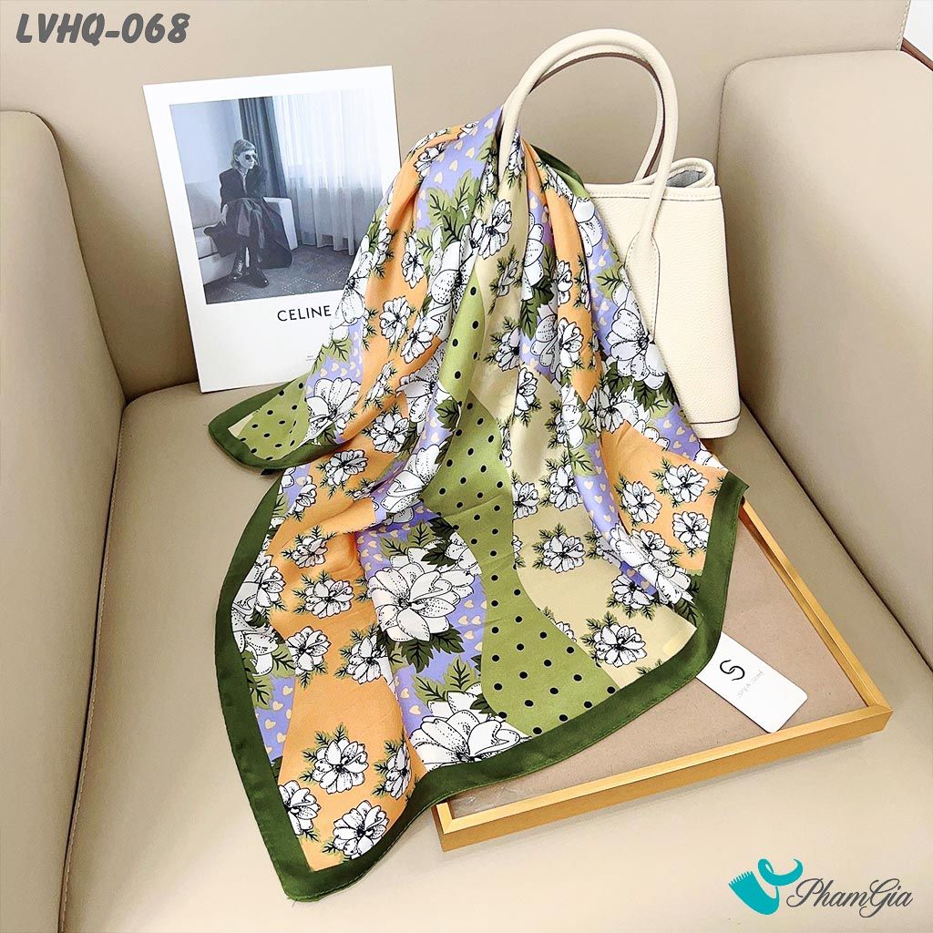Khăn Lụa Vuông 70*70Cm Phong Cách Hàn Quốc Họa Tiết Hoa Cúc Viền Xanh (LVHQ068)