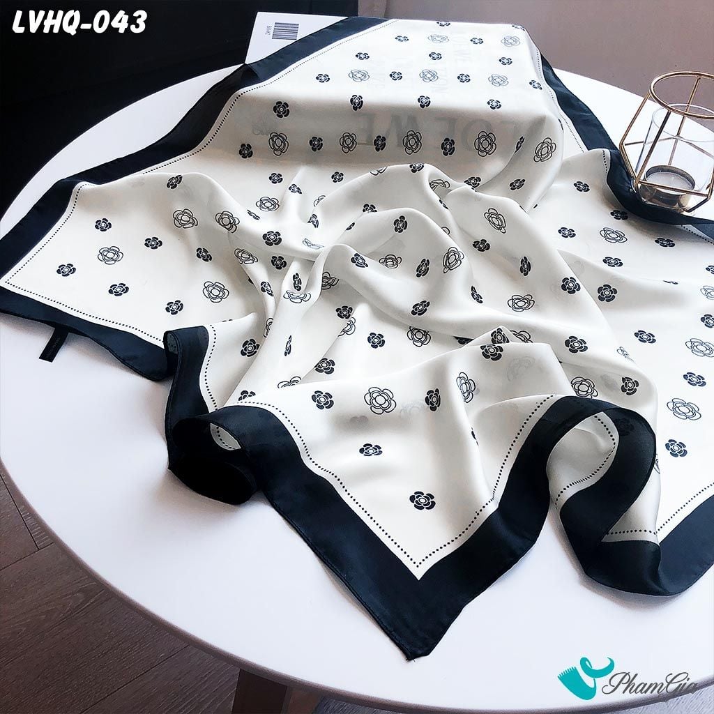 Khăn Lụa Vuông 70*70Cm Phong Cách Hàn Quốc Họa Tiết Hoa Nhí Màu Trắng (LVHQ043)