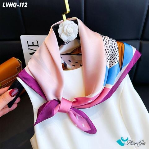 Khăn Lụa Vuông 70*70Cm Phong Cách Hàn Quốc Họa Tiết Hoa Mặt Trời Màu Hồng Ruốc (LVHQ112)