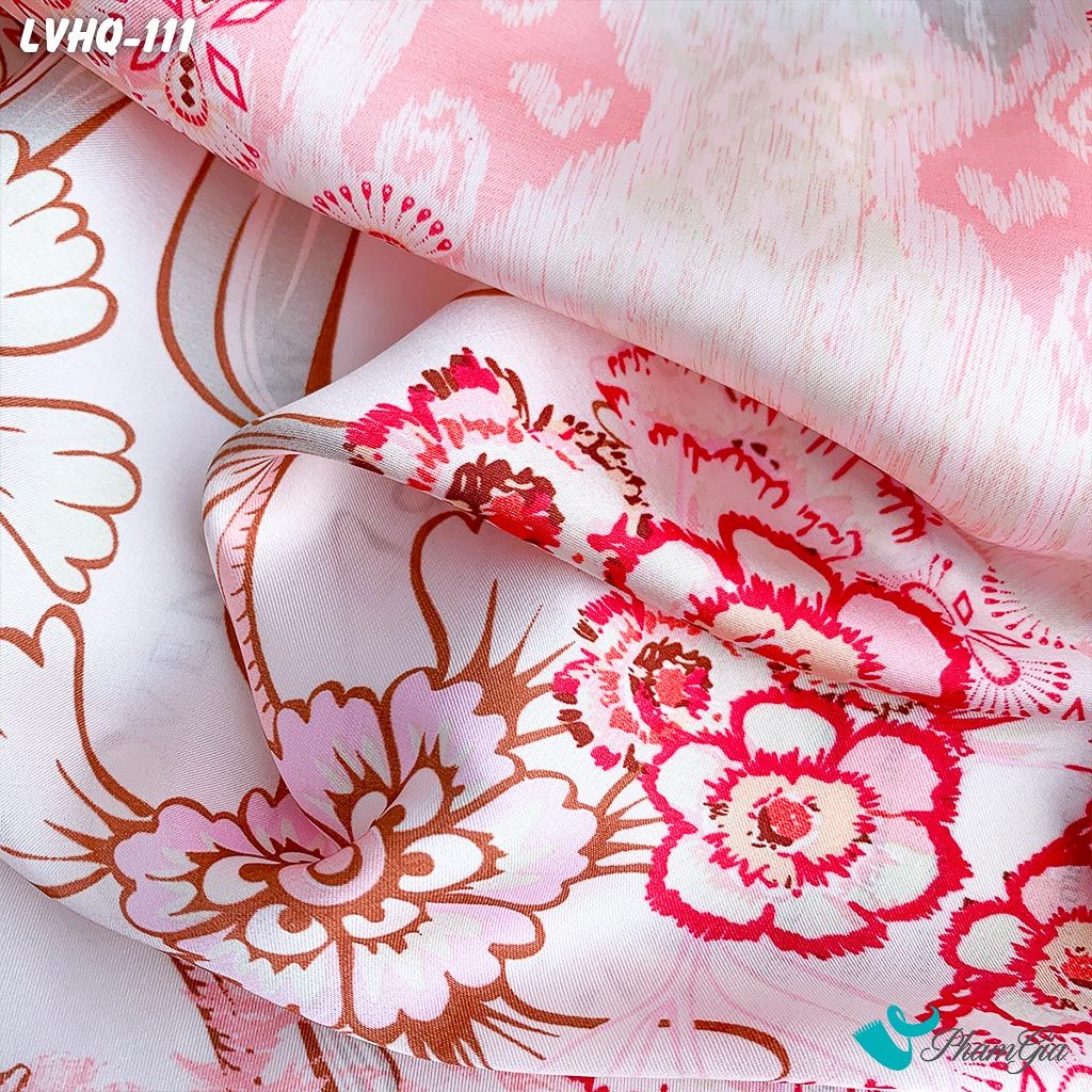 Khăn Lụa Vuông 70*70Cm Phong Cách Hàn Quốc Họa Tiết Hoa Cách Điệu Màu Hồng Baby (LVHQ111)
