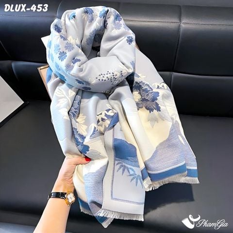 Góc Trên Khăn Choàng Dạ Cashmere Cao Cấp Họa Tiết Sơn Thủy Màu Xanh Dương Sang Trọng