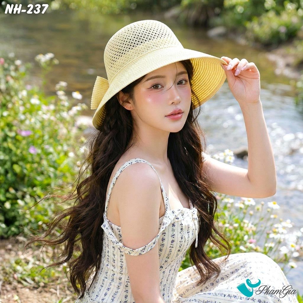 Nón Rộng Vành Trơn Phối Nơ Bản To Màu Kem (NH237)