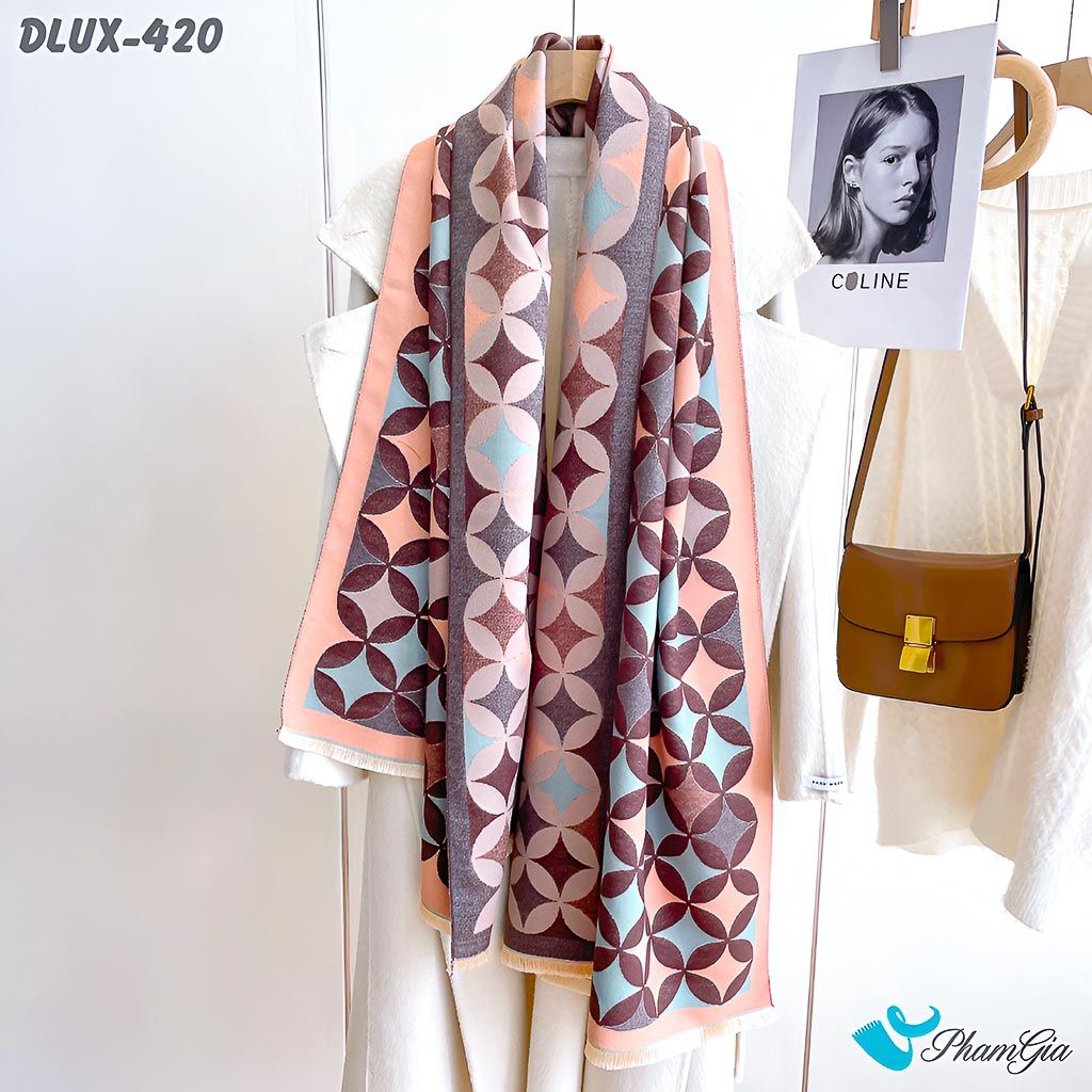 Góc Thẳng Khăn Choàng Dạ Cashmere Cao Cấp Họa Tiết Hình Học Màu Hồng Đào Thanh Lịch