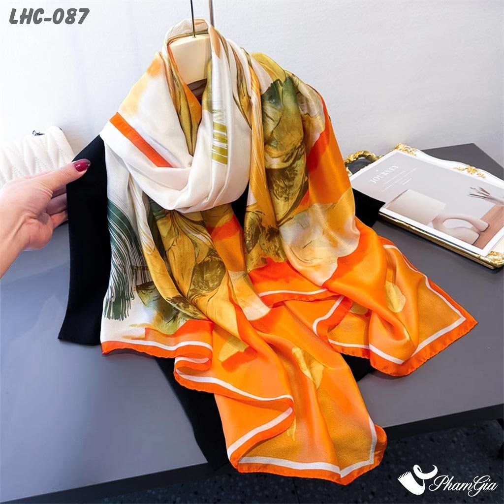 Khăn Choàng Lụa Hàng Châu Họa Tiết Hoa Lá Phong Cách Vẽ Màu Cam Trang Nhã (LHC087)