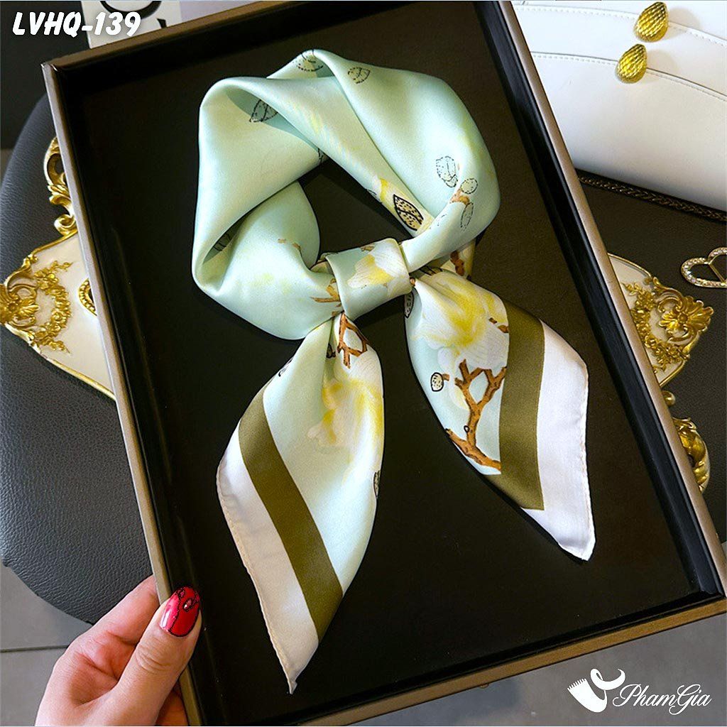 Khăn Lụa Vuông 70*70Cm Phong Cách Hàn Quốc Họa Tiết Hoa Mộc Lan Màu Xanh Mint (LVHQ139)
