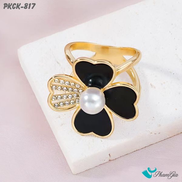 Phụ Kiện Cài Khăn Cỏ 4 Lá Đính Ngọc Men Đen Sang Trọng (PKCK817)