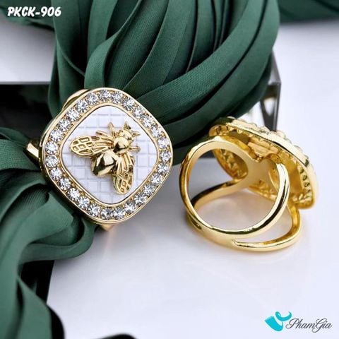 Góc Nghiêng Phụ Kiện Cài Khăn Ong Vàng Đính Viền Đá Phong Cách Retro