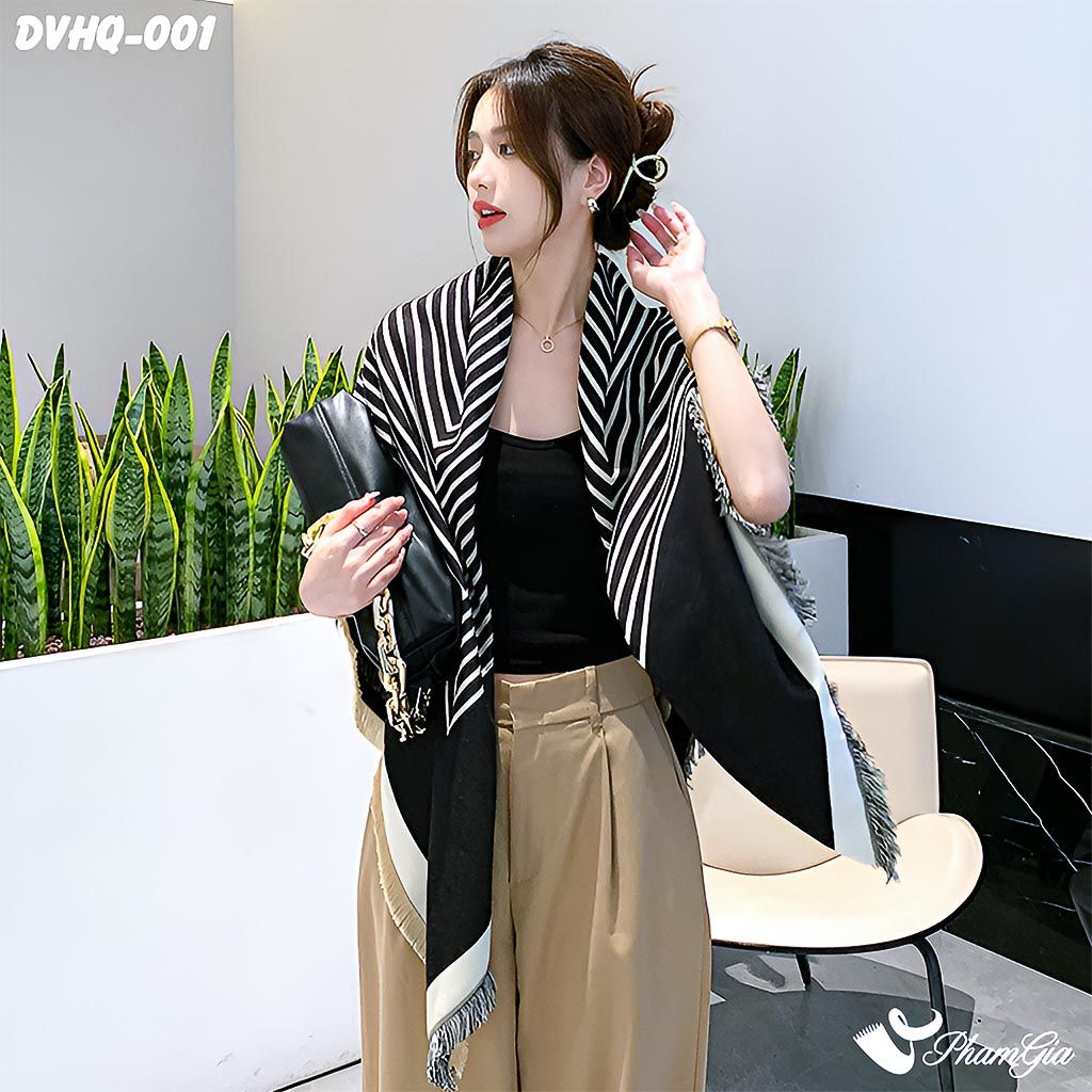 Người Mẫu Choàng Khăn Choàng Dạ Cashmere Vuông Phong Cách Hàn Quốc Cao Cấp Họa Tiết Kẻ Sọc Đen - Trắng