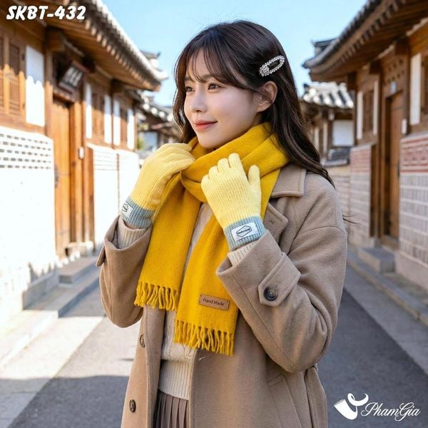 Set Giữ Ấm Đặc Biệt Mùa Đông Gồm Khăn Len Và Găng Tay Cao Cấp Màu Vàng (SKBT432)