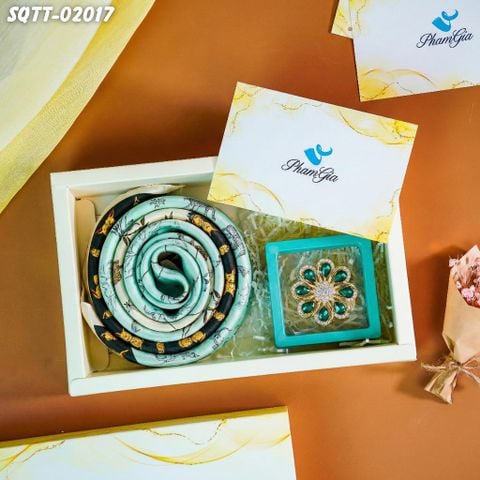 Set Quà Tặng Khăn Lụa Vuông 70*70cm Và Phụ Kiện Cài Khăn Tiết Kiệm (SQTT02017)