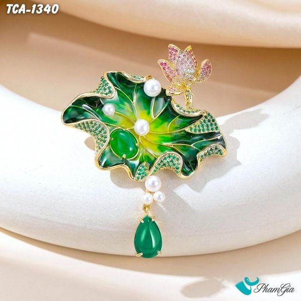 Ghim Cài Áo Hoa Sen Tráng Men Đính Ngọc Tinh Tế (TCA1340)