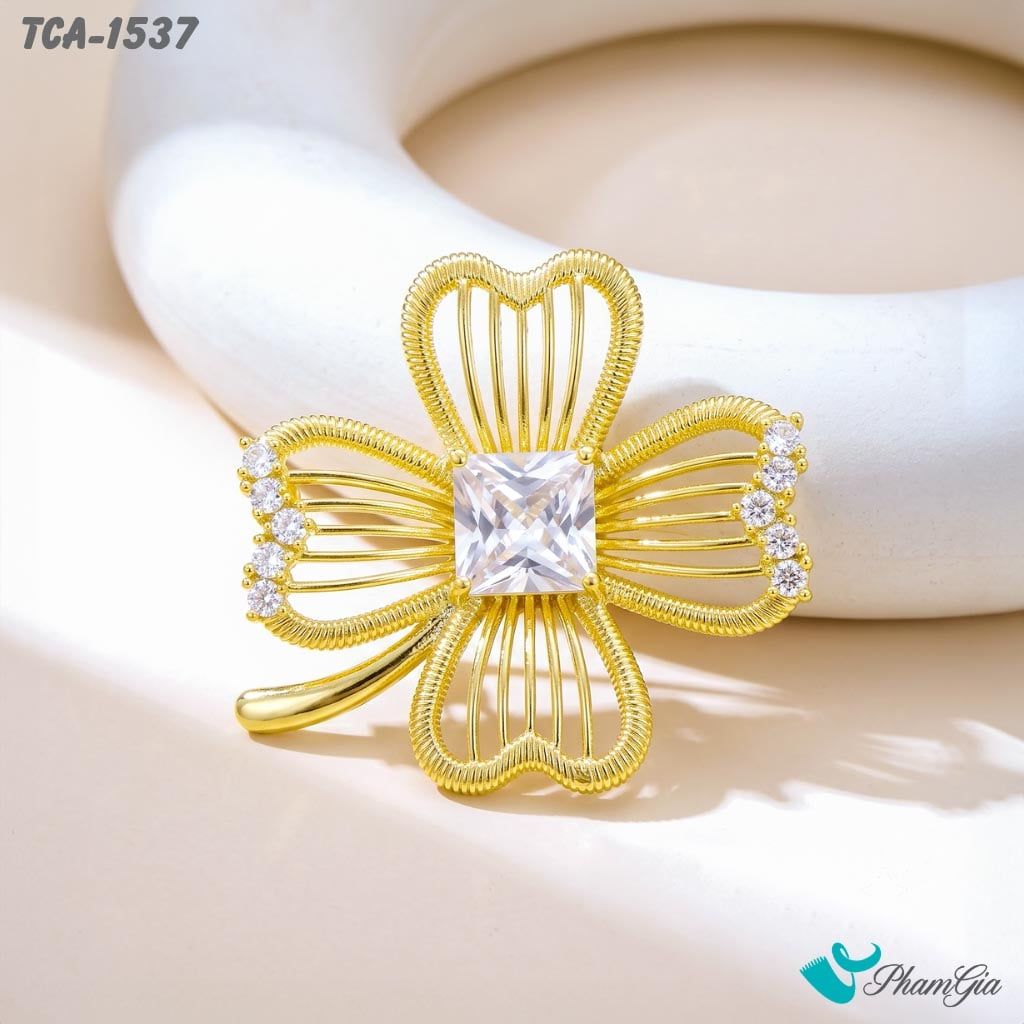 Ghim Cài Áo Cỏ Bốn Lá Đan Sợi Đính Đá Màu Vàng Sang Trọng (TCA1537)