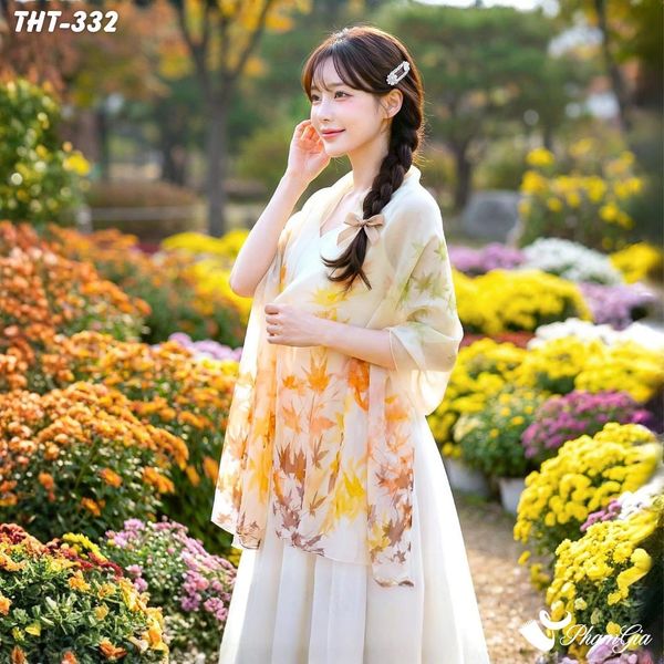 Khăn Choàng Tằm Họa Tiết Lá Phong Màu Vàng Kem Nhẹ Nhàng (THT332)