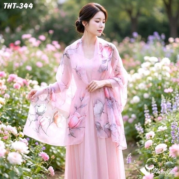 Khăn Choàng Tằm Họa Tiết Hoa Hồng Màu Hồng Phớt Ngọt Ngào (THT344)