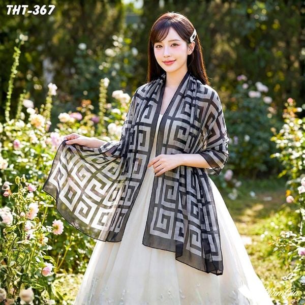 Khăn Choàng Tằm Họa Tiết Retro Màu Đen Xám Cá Tính (THT367)