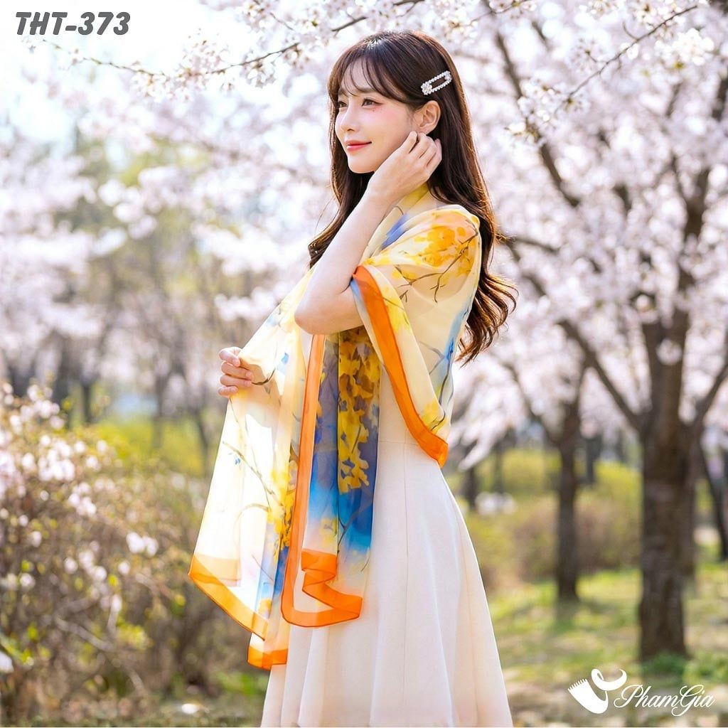 Khăn Choàng Tằm Họa Tiết Rừng Thu Trang Nhã (THT373)