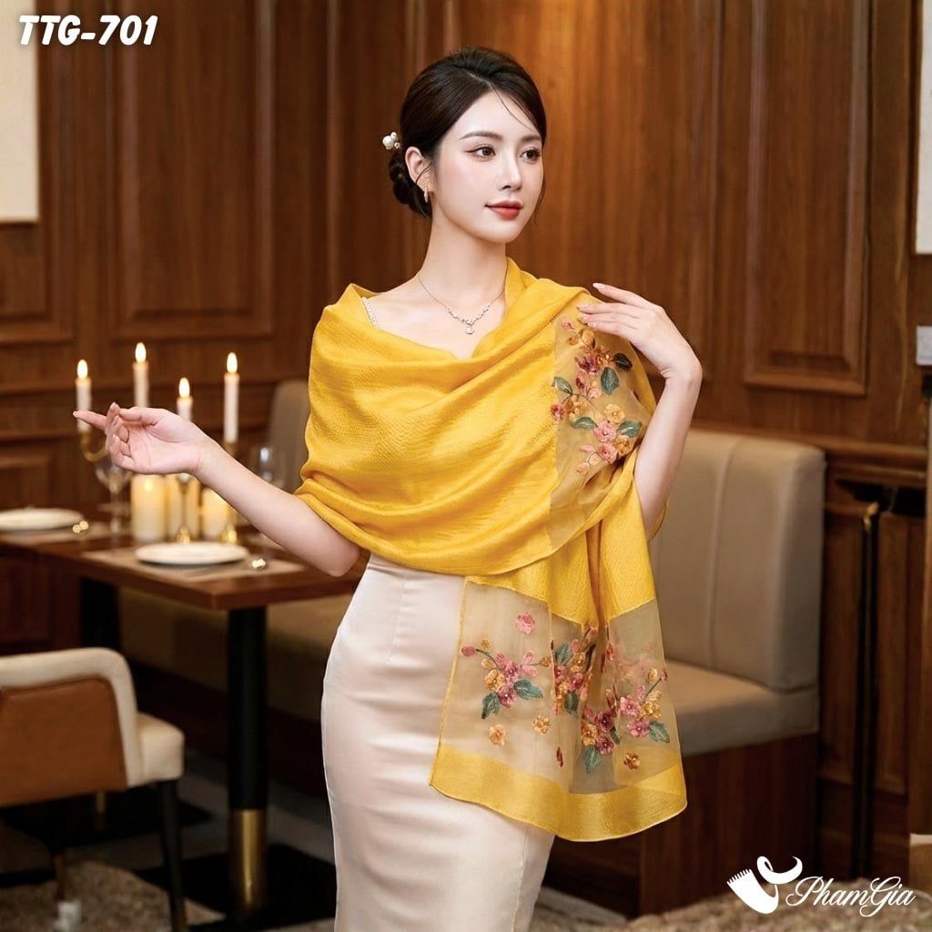 Khăn Choàng Tơ Tằm Gân Thêu Hoa Tuyết Mai Cao Cấp Màu Vàng Gold (TTG701)