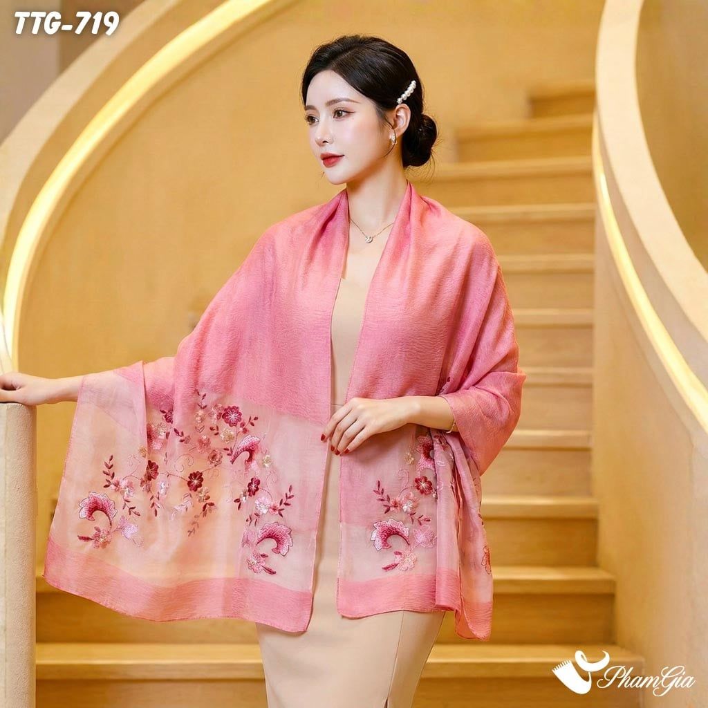 Khăn Choàng Tơ Tằm Gân Cao Cấp Thêu Hoa Thiên Tử Màu Hồng Baby Tinh Tế (TTG719)