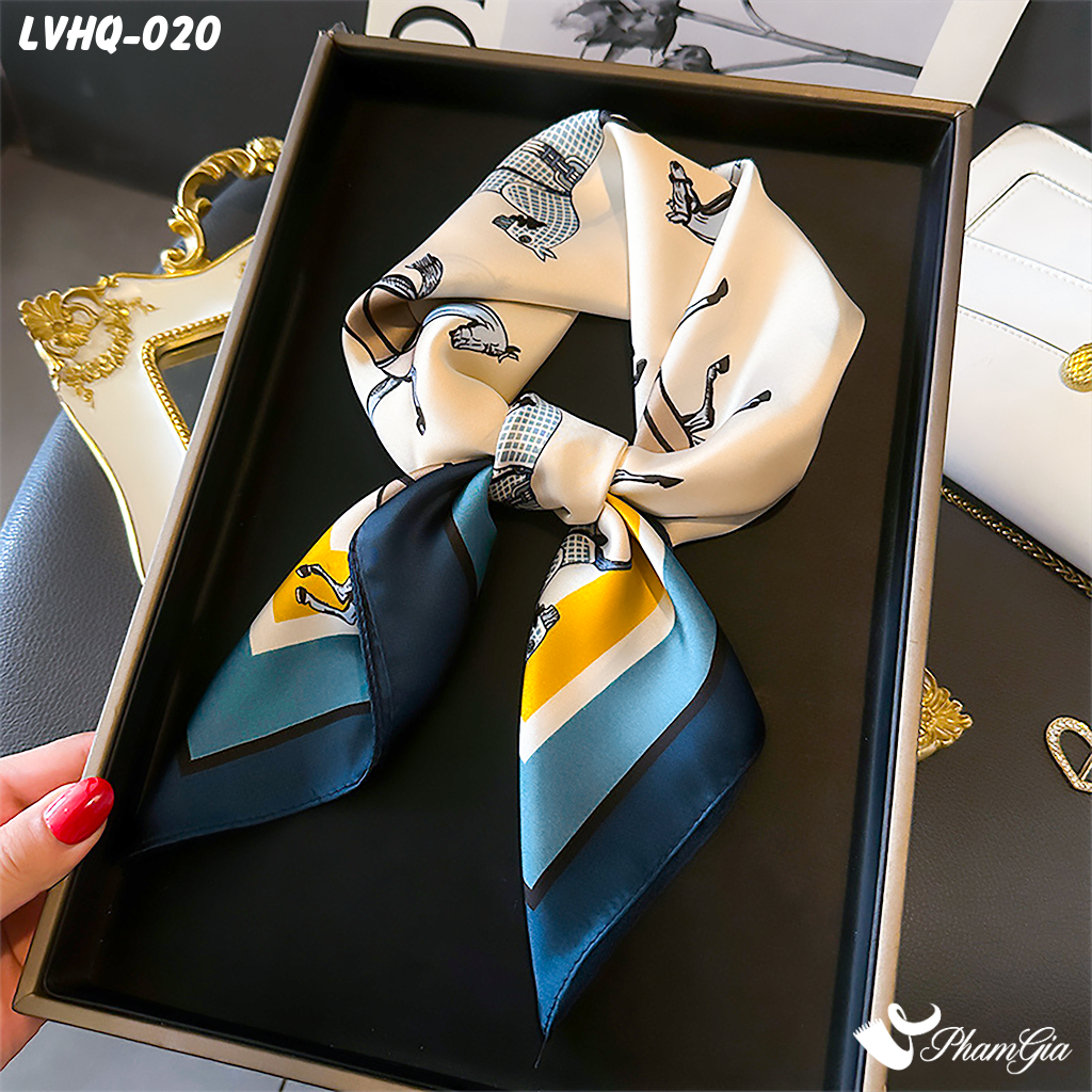 Khăn Lụa Vuông 70*70Cm Phong Cách Hàn Quốc Họa Tiết Ngựa Kỵ Sĩ Viền Xanh (LVHQ020)