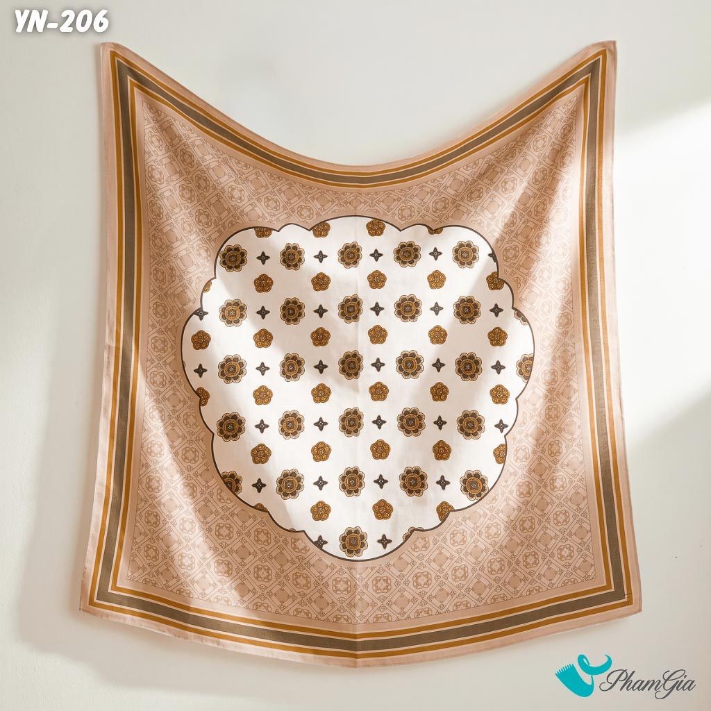 Khăn Linen Vuông Y Nhiên 90*90Cm Hoạ Tiết Hoa Văn Cách Điệu Màu Nâu Be Cá Tính (YN206)