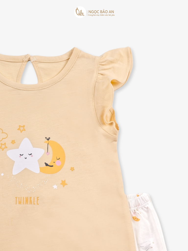 [NGỌC BẢO AN KIDS] Bộ quần áo lửng bé gái hoạ tiết trăng sao vàng