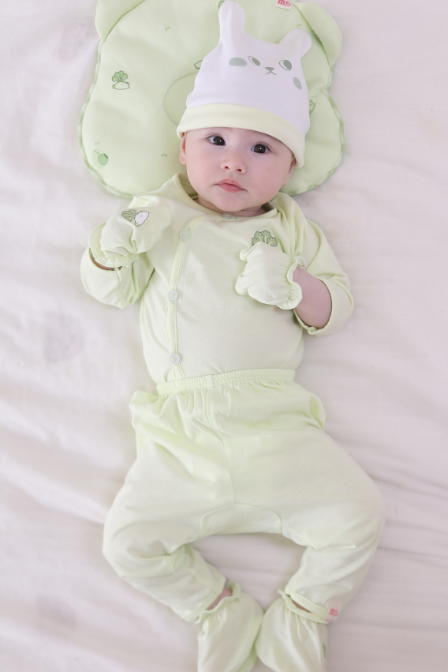 [M&B] Bộ tay dài cài bên cotton củ cải xanh bơ
