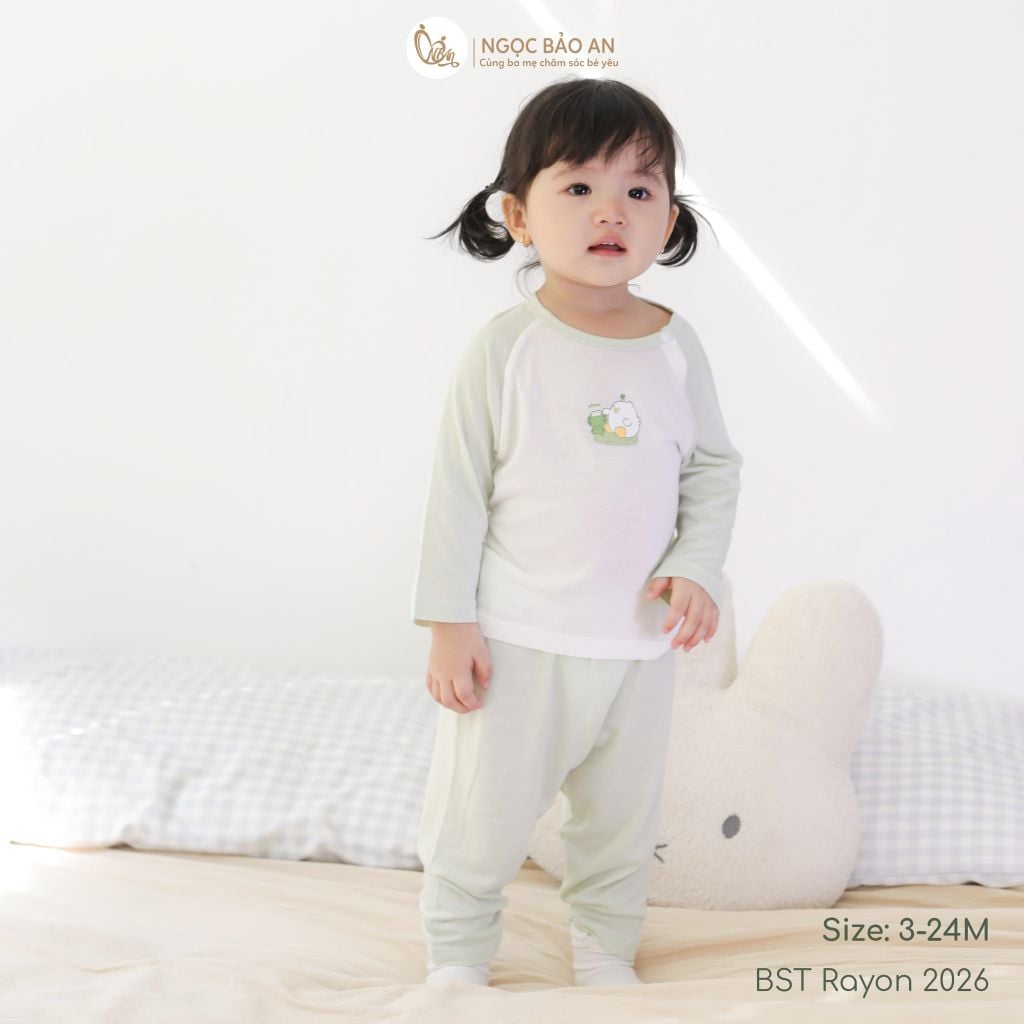 [HONEY] Bộ tay dài rayon 2 chiều gà và ếch Nban