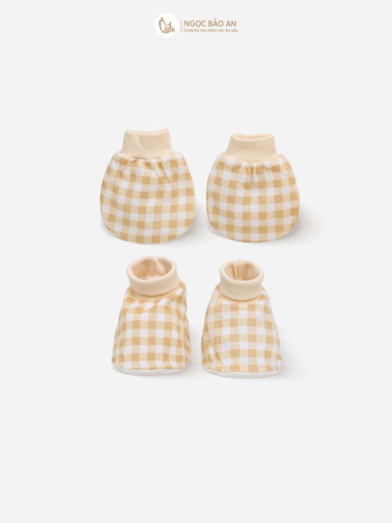 [M&B] Combo Sơ Sinh cotton tone Vàng in hình họa tiết đầy đủ phụ kiện(CBSScotton2025)