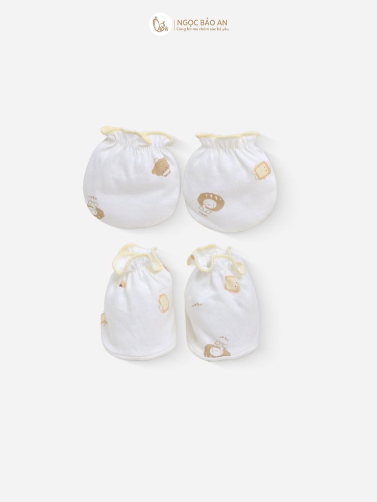 [M&B] Bộ bao tay chân thun cotton sơ sinh họa tiết Gấu Cooking Vàng