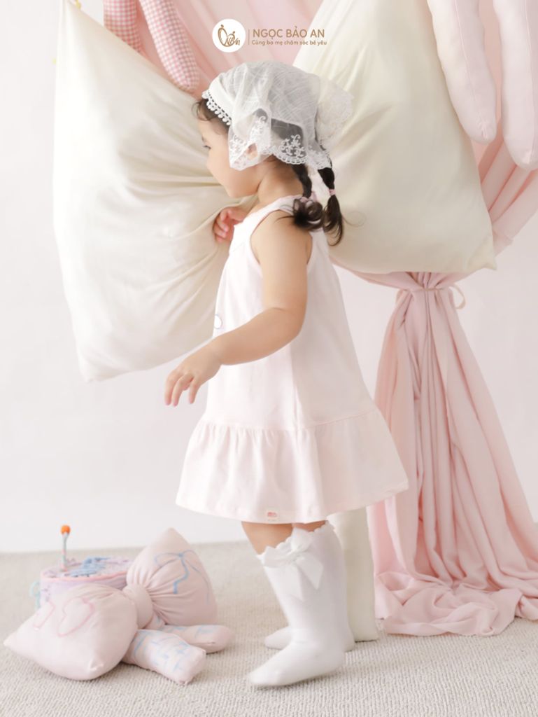 [M&B] Đầm dáng yếm xòe cotton tone hồng rabbit