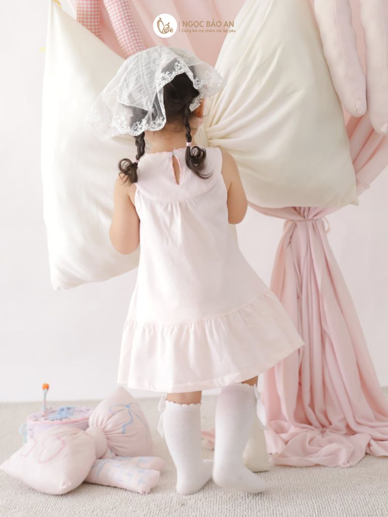 [M&B] Đầm dáng yếm xòe cotton tone hồng rabbit