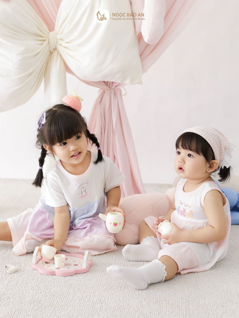 [M&B] Đầm tầng dáng xòe cotton tay ngắn bé gái sweet cat