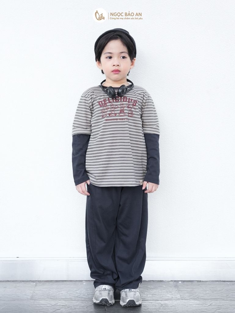 [M&B] BST TYPO: Bộ tay dài sọc xám Delicious M09-L1