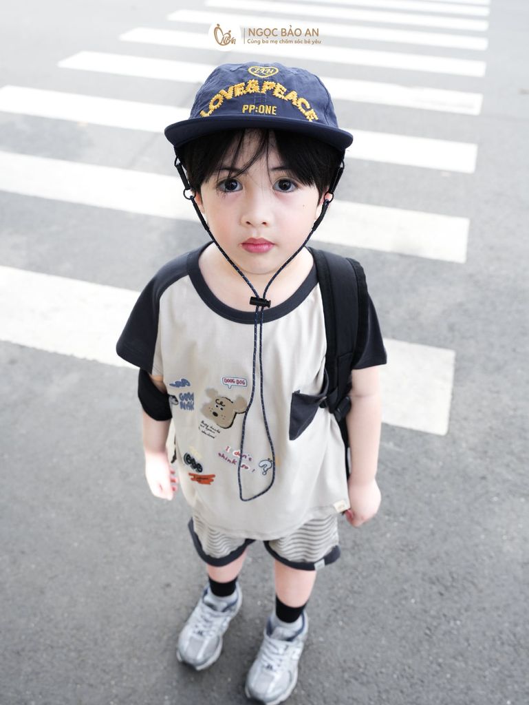 [M&B] BST TYPO: Bộ ngắn Snuggle Dog phối sọc M09-S3