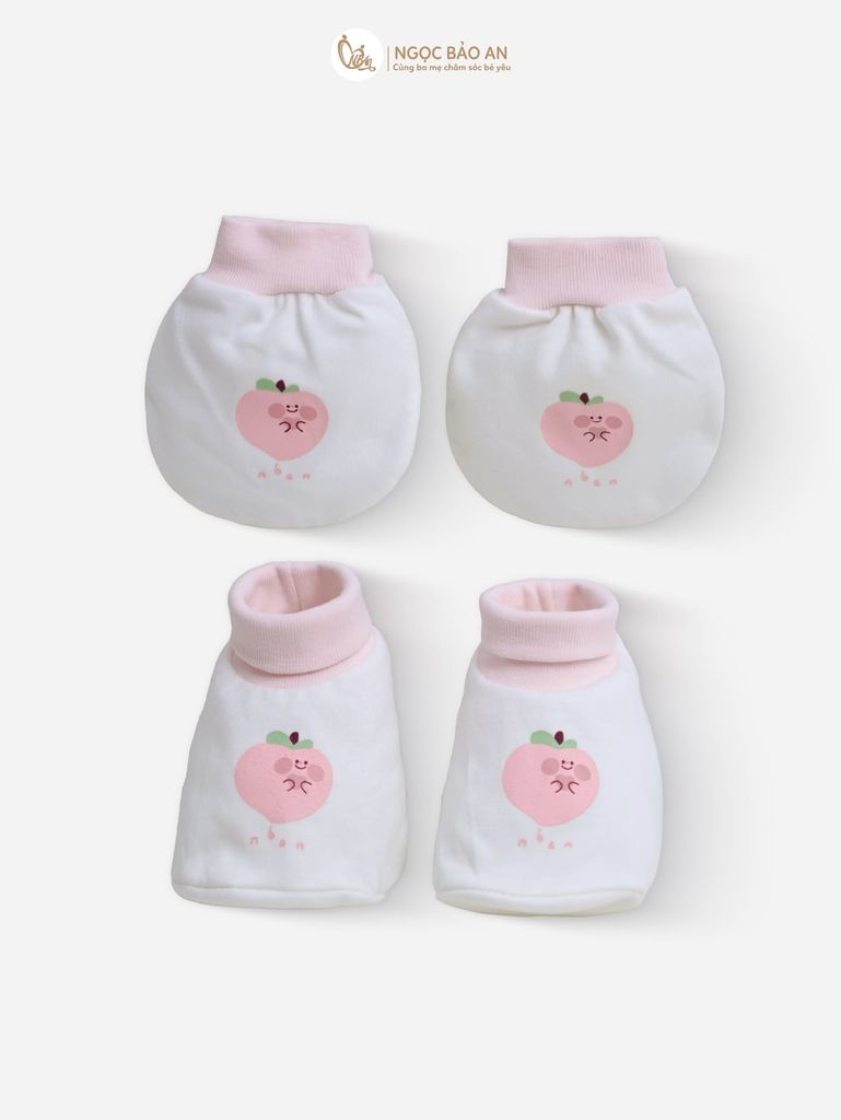 [M&B] Combo Sơ Sinh cotton M&B tone Hồng in hình họa tiết đầy đủ phụ kiện cho bé (Combo Sơ Sinh cotton 2025)