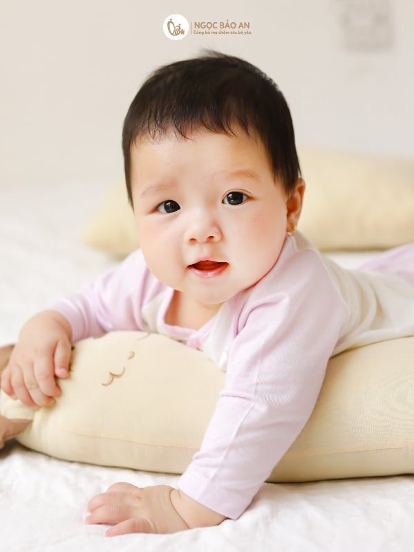 [M&B] Bộ tay dài cài bên garden tím PM (NB-24m)